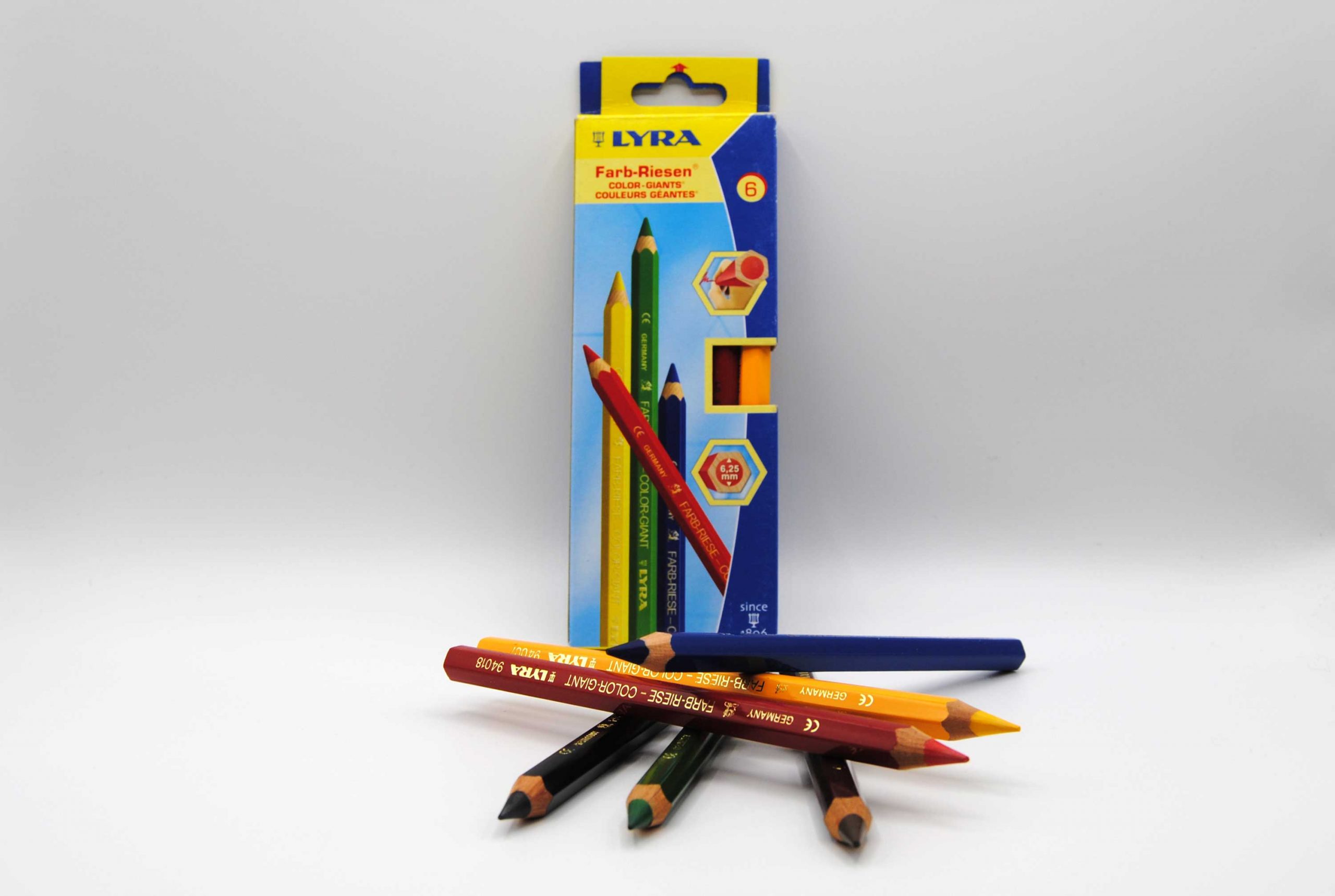 Lyra Color-Giants Unlacquered Colored Pencils 6.25 Millimeter Cores Set of 18