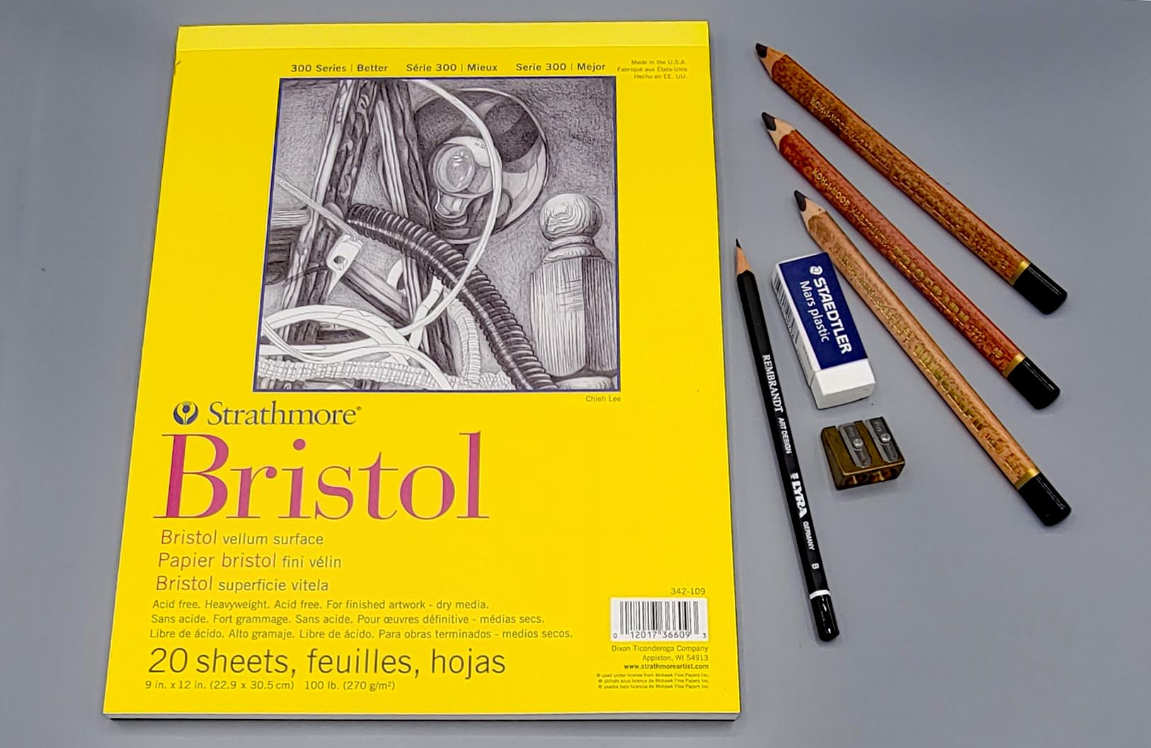 The Difference Between Bristol Smooth and Bristol Vellum by